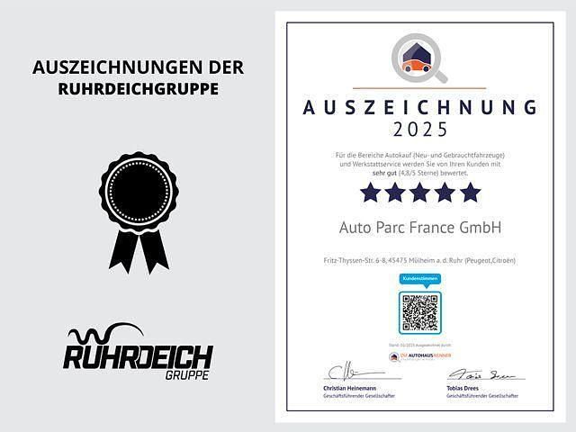 Schwarz Gebraucht 2020 Ford Focus Vignale Limousine | 19.490 € (Fairer Preis) - Bild 1/1