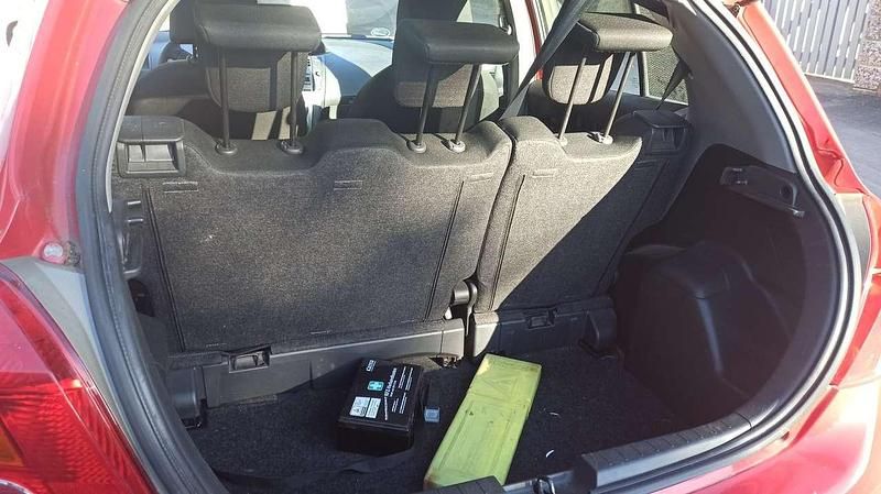 Gebraucht Toyota Yaris Cool 69 PS (50 kW) 2009 Limousine