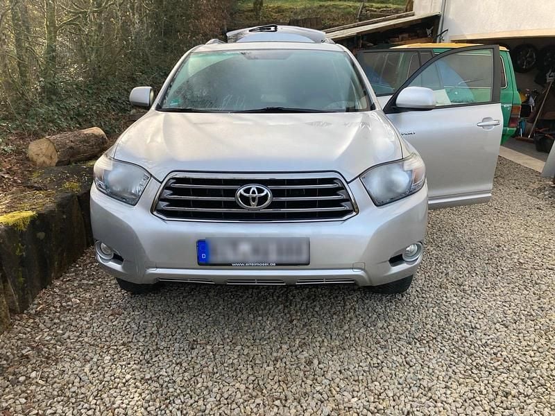 Silber Gebraucht 2009 Toyota Highlander SUV | 14.950 € - Bild 1/4