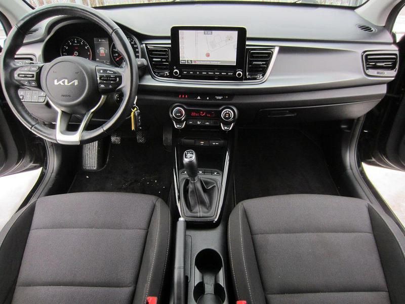 Gebraucht Kia Rio Vision 101 PS (74 kW) 2022 Schwarz Limousine
