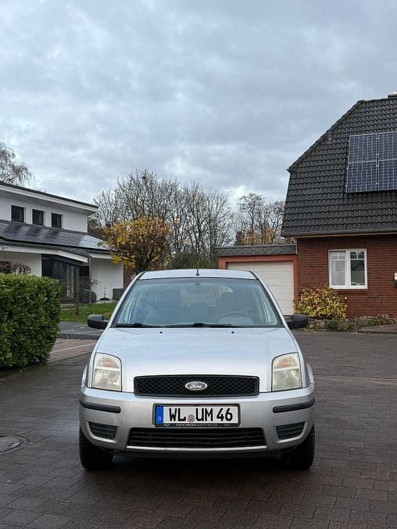 Gebraucht Ford Fusion 80 PS (58 kW) 2003 Silber Kleinwagen