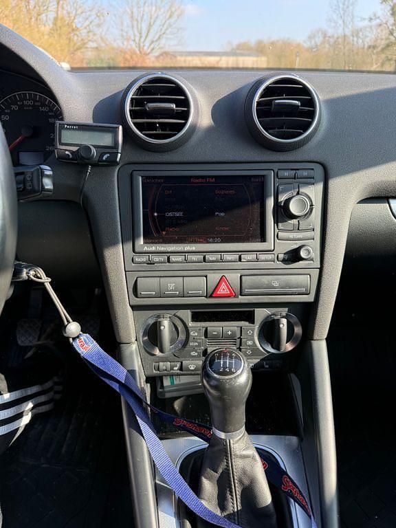 Gebraucht Audi A3 Attraction 160 PS (117 kW) 2007 Grau Kleinwagen