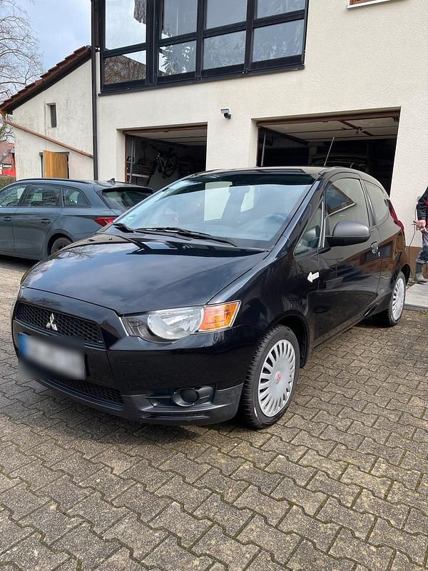 Gebraucht Mitsubishi Colt 75 PS (55 kW) 2009 Schwarz Kleinwagen
