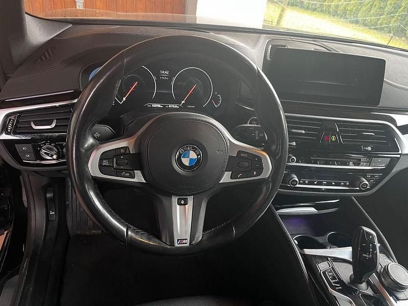 Gebraucht BMW 530 265 PS (194 kW) 2018 Schwarz Kombi
