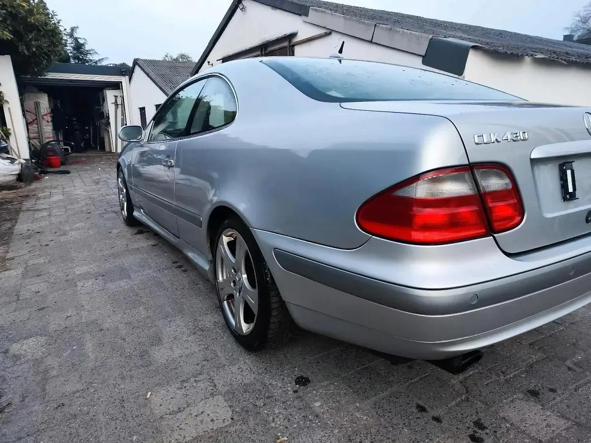 Gebraucht Mercedes CLK430 279 PS (205 kW) 2000 Silber Coupé