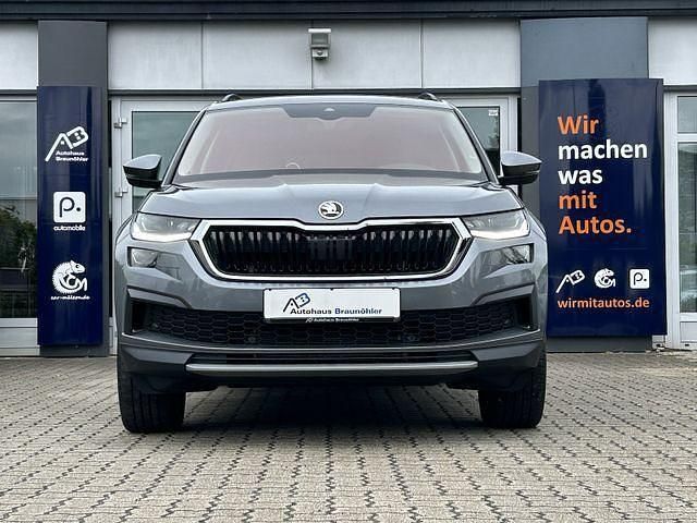 Graphitegrau Gebraucht 2022 Skoda Kodiaq Ambition SUV | 25.950 € (Guter Preis) - Bild 1/4