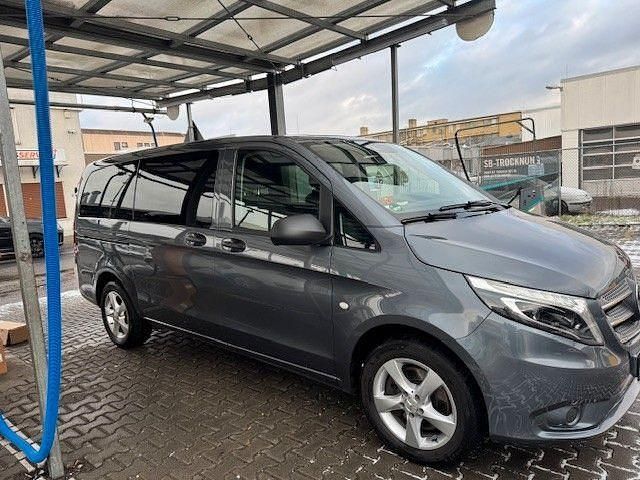Gebraucht Mercedes Vito 190 PS (139 kW) 2018 Grau Van