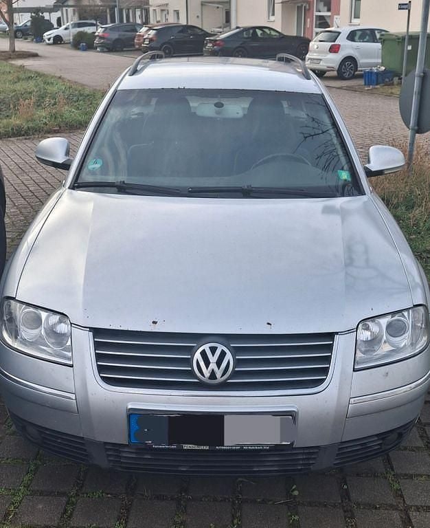 Gebraucht VW Passat Basis 101 PS (74 kW) 2004 Grau Limousine