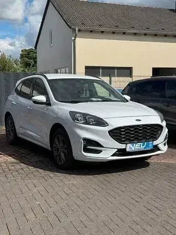 Gebraucht Ford Kuga ST-Line X 152 PS (111 kW) 2021 Weiß SUV
