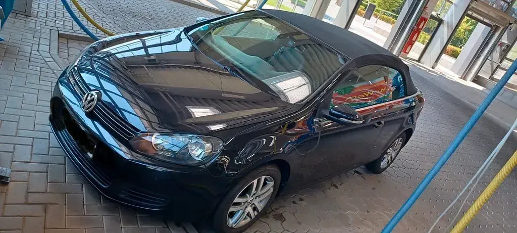 Gebraucht VW Golf Cabriolet 105 PS (77 kW) 2011 Schwarz Cabrio