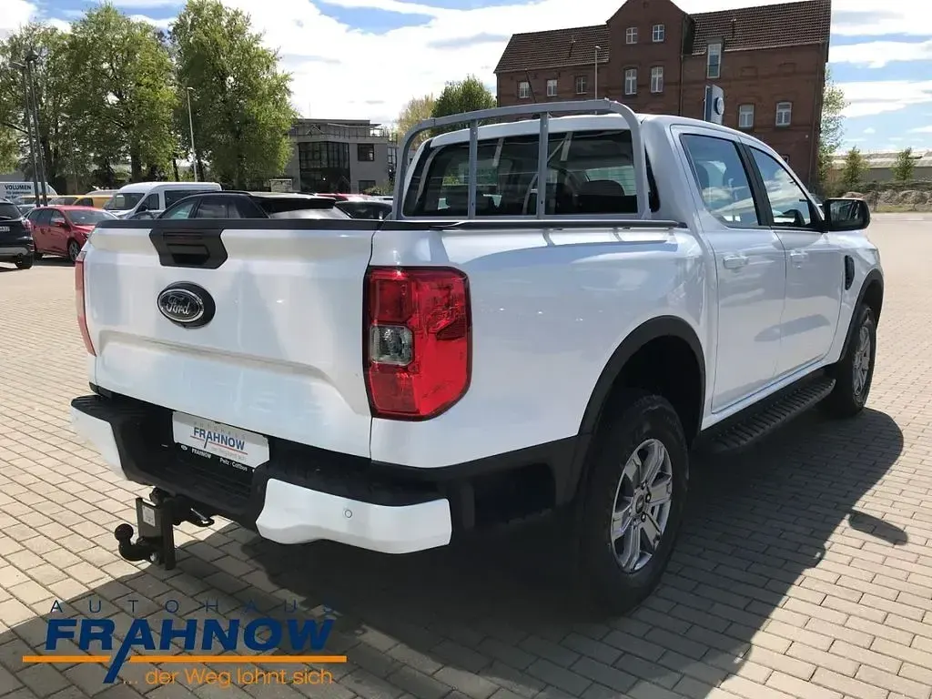 Nowe Ford Ranger XLT 170 KM (125 kW) 2026 Biały Pickup