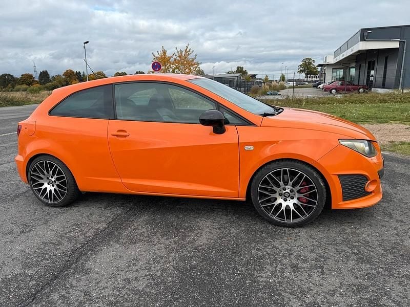 Gebraucht Seat Leon CUPRA 180 PS (132 kW) 2009 Orange Kleinwagen