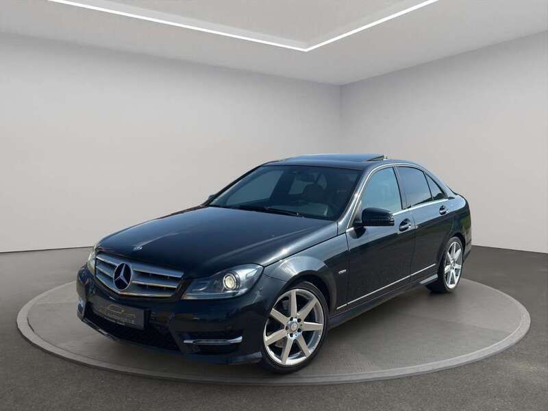 Magnetitschwarz metalliclack Gebraucht 2011 Mercedes C350 AMG Limousine | 16.999 € (Etwas zu teuer) - Bild 1/4