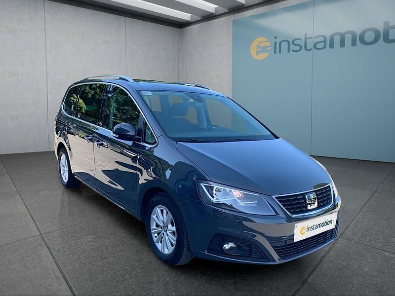 Grau Gebraucht 2020 Seat Alhambra Van / Kleinbus | 25.049 € (Fairer Preis) - Bild 1/4