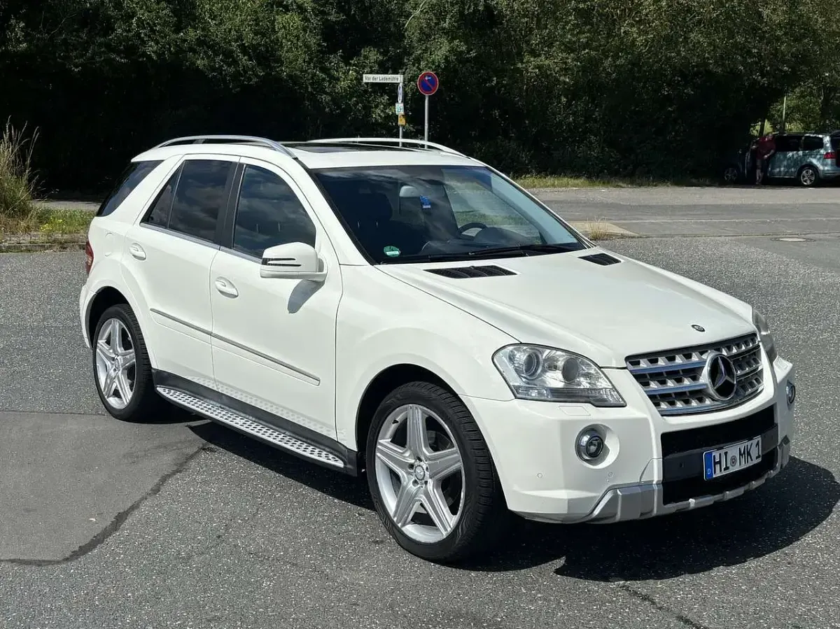 Gebraucht Mercedes ML350 AMG 231 PS (169 kW) 2011 Weiß SUV