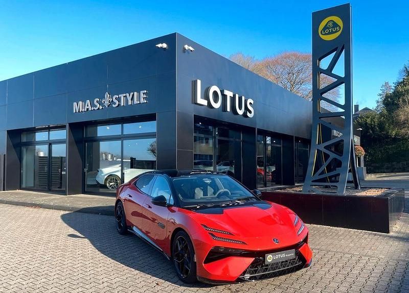 Orange Gebraucht 2024 Lotus Emeya Kleinwagen | 74.950 € - Bild 1/4