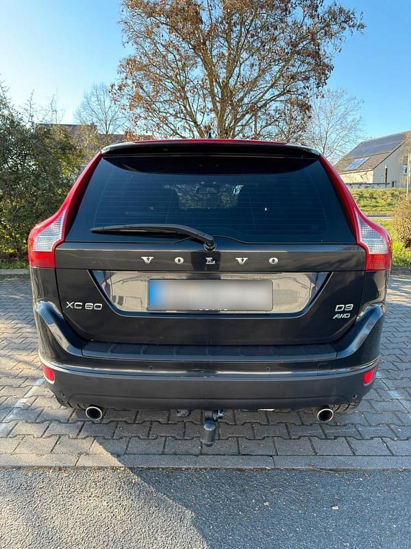 Gebraucht Volvo XC60 163 PS (119 kW) 2011 Schwarz SUV