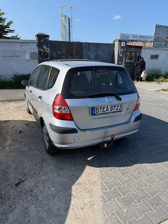 Gebraucht Honda Jazz LS 83 PS (61 kW) 2002 Silber Kleinwagen