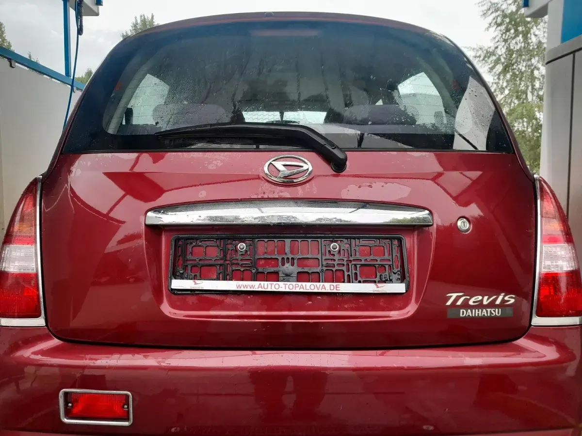 Gebraucht Daihatsu Trevis 60 PS (44 kW) 2007 Rot Kleinwagen