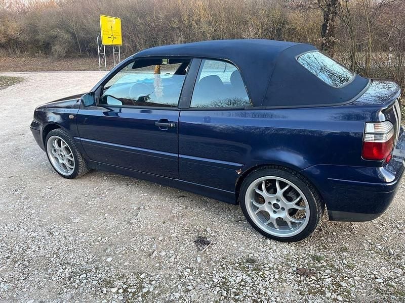 Gebraucht VW Golf Cabriolet Classicline 101 PS (74 kW) 1999 Blau Cabrio