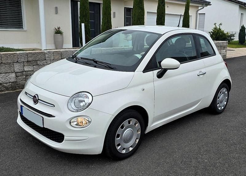 Weiß Gebraucht 2019 Fiat 500 Kleinwagen | 8.490 € (Guter Preis) - Bild 1/4