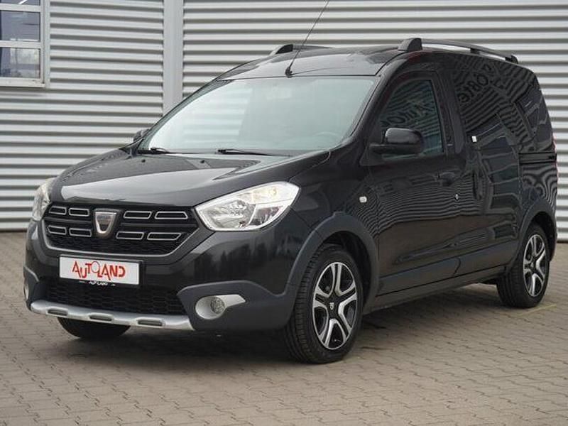 Gebraucht Dacia Dokker 116 PS (85 kW) 2018 Schwarz Van / Kleinbus