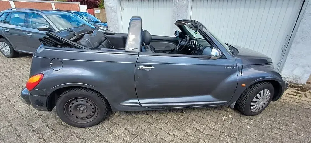 Usado Chrysler PT Cruiser Limited 143 CV (105 kW) 2004 Gris Descapotable