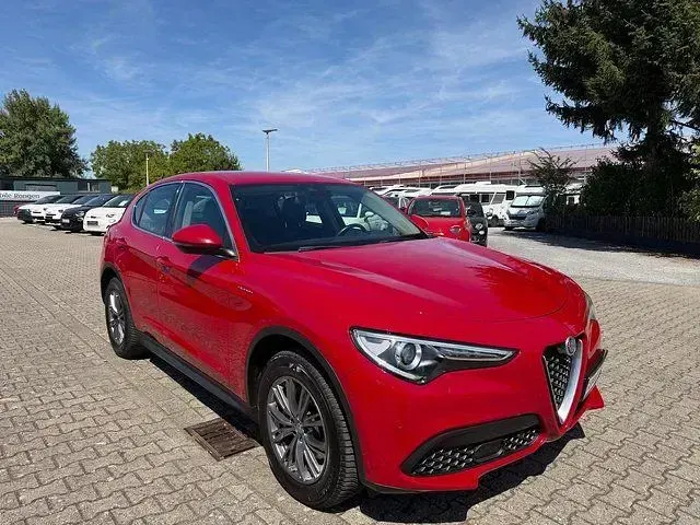 Gebraucht Alfa Romeo Stelvio Super 200 PS (147 kW) 2021 Rot SUV