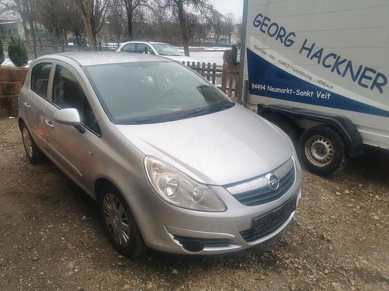 Gebraucht Opel Corsa 80 PS (58 kW) 2007 Silber Kleinwagen