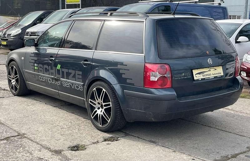 Gebraucht VW Passat Highline 131 PS (96 kW) 2001 Grau Kombi