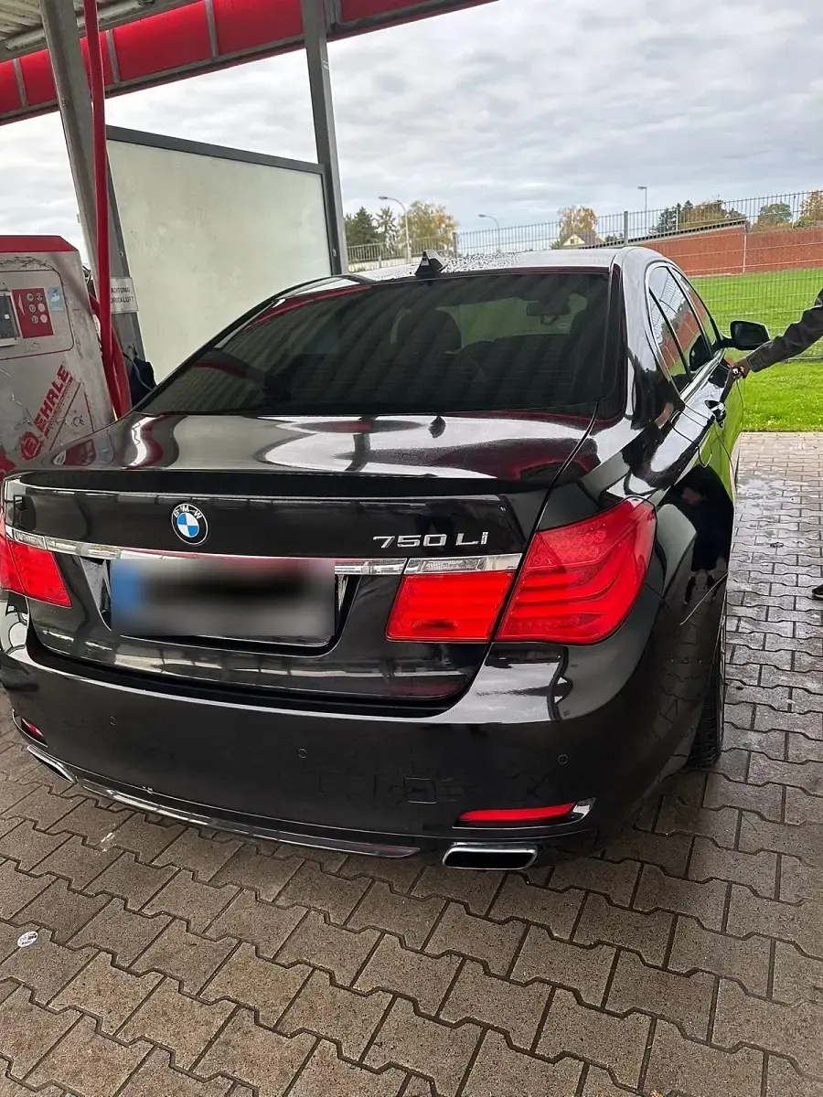 Occasion BMW 750L 488 ch (358 kW) 2011 Noir Berline