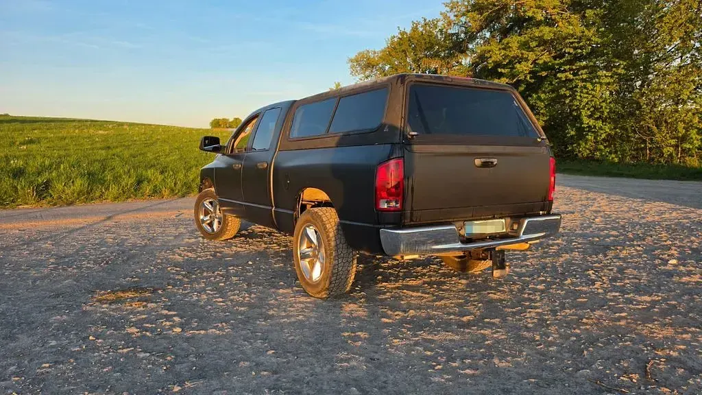 Używany Dodge Ram 349 KM (256 kW) 2007 Srebrny Pickup