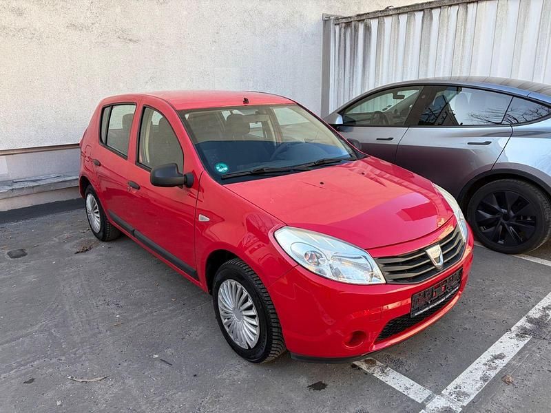 Gebraucht Dacia Sandero 75 PS (55 kW) 2010 Rot Kleinwagen