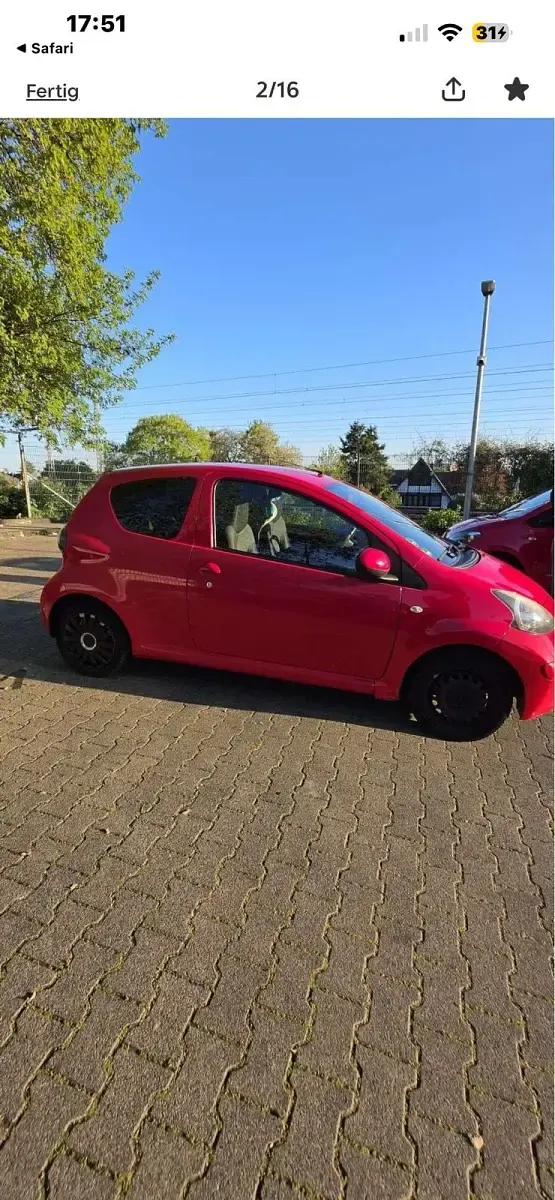 Gebraucht Toyota Aygo 68 PS (50 kW) 2010 Rot Kleinwagen