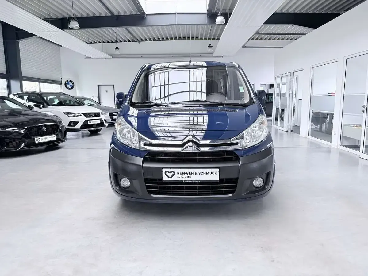 Używany Citroën Jumpy 128 KM (94 kW) 2014 Niebieski Minivan