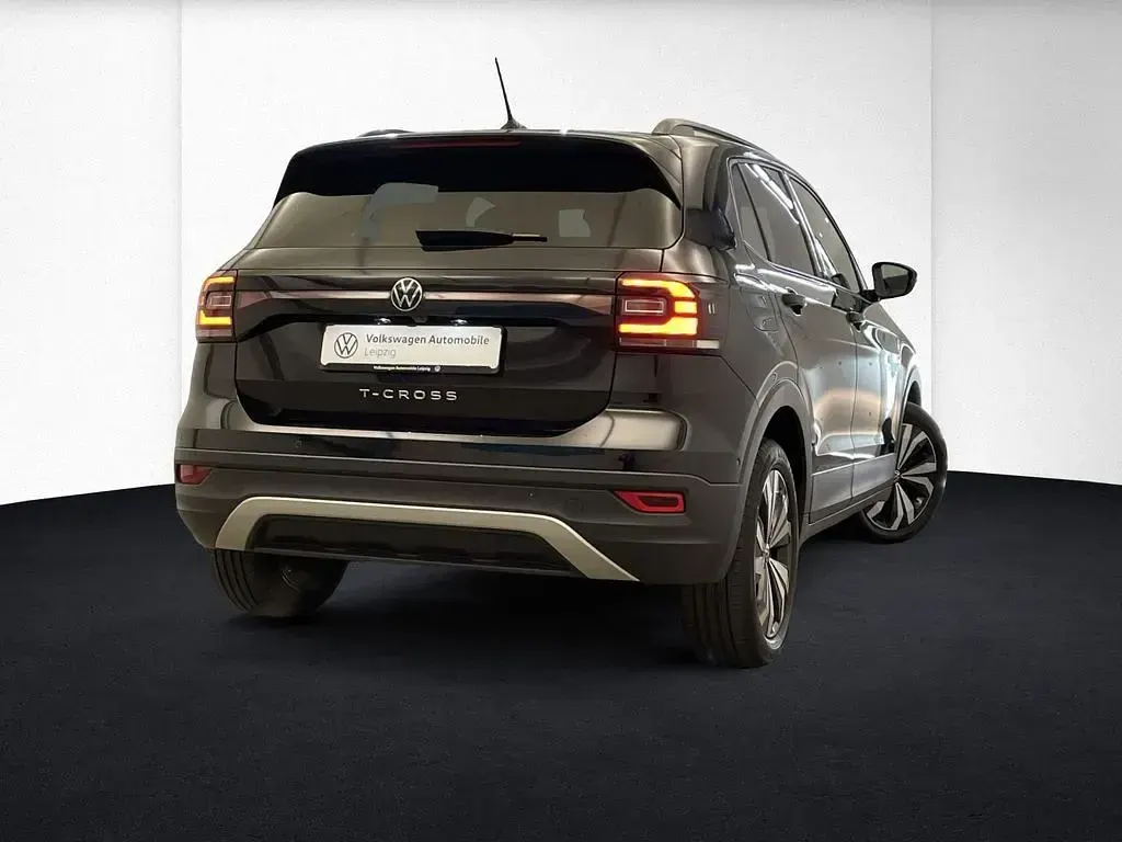 Gebraucht VW T-Cross Active 110 PS (80 kW) 2022 Schwarz SUV