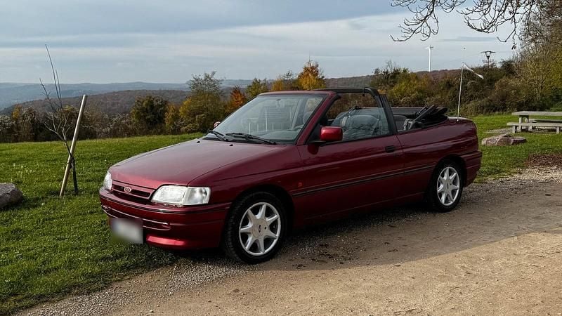 Gebraucht Ford Escort Cabriolet 105 PS (77 kW) 1991 Rot Cabrio