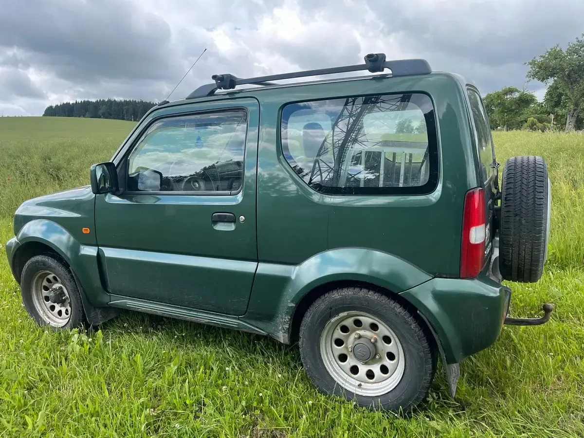 Gebraucht Suzuki Jimny 86 PS (63 kW) 2011 Grün SUV