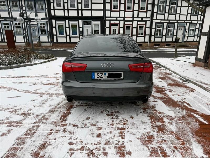 Gebraucht Audi A6 S-Line 245 PS (180 kW) 2013 Grau Limousine