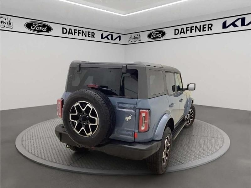 Neu Ford Bronco Outer Banks 334 PS (245 kW) 2025 Azure gray/aura blue SUV