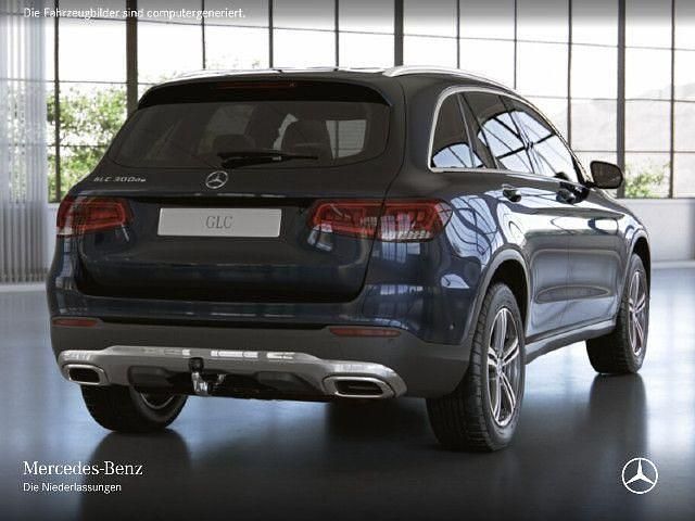 Gebraucht Mercedes GLC300e 306 PS (225 kW) 2021