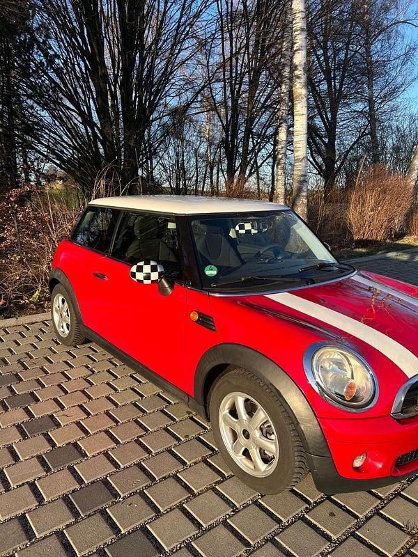 Gebraucht Mini ONE 75 PS (55 kW) 2009 Rot Kleinwagen