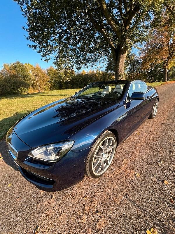 Gebraucht BMW 650 Cabriolet Sport Line 448 PS (329 kW) 2014 Blau Cabrio