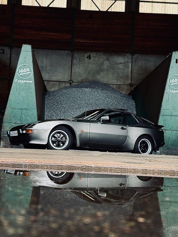 Grau Gebraucht 1984 Porsche 944 Coupé | 22.944 € - Bild 1/4