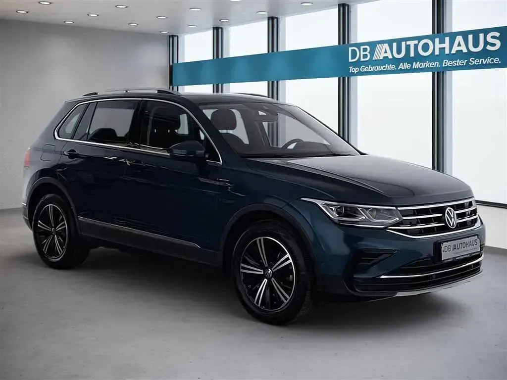 Gebraucht VW Tiguan Elegance 150 PS (110 kW) 2024 Blau SUV