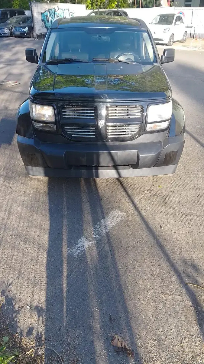 Usata Dodge Nitro 260 CV (191 kW) 2008 Nero SUV