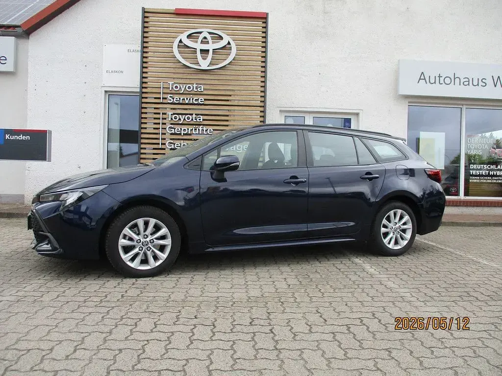 Gebraucht Toyota Corolla Business Edition 196 PS (144 kW) 2024 Nagoyablau metallic Kombi