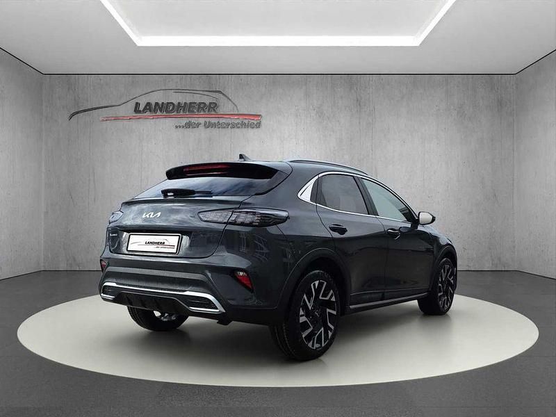 Neu Kia XCeed Sport 179 PS (131 kW) 2026 Grau SUV