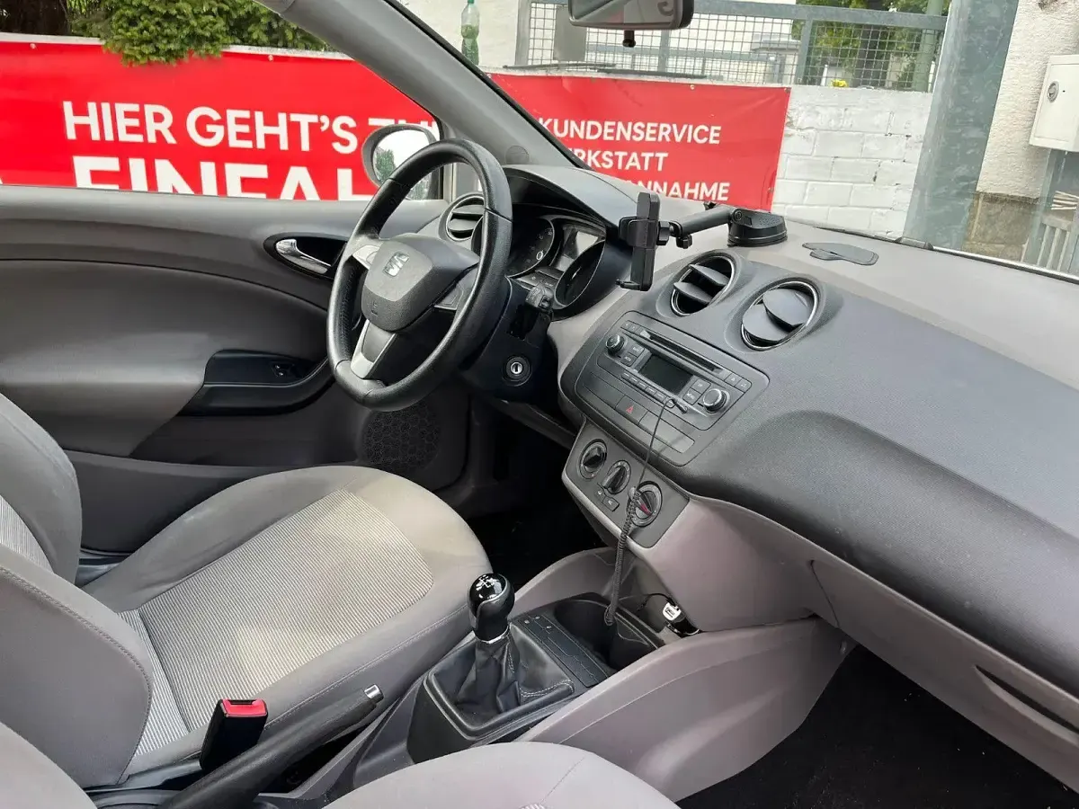 Gebraucht Seat Ibiza Stylance 105 PS (77 kW) 2014 Weiß Kleinwagen