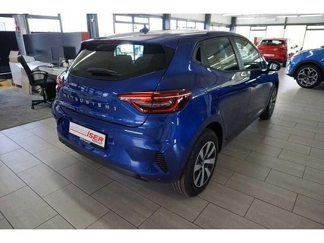 Neu Mitsubishi L Basis 67 PS (49 kW) 2025 Blau Limousine